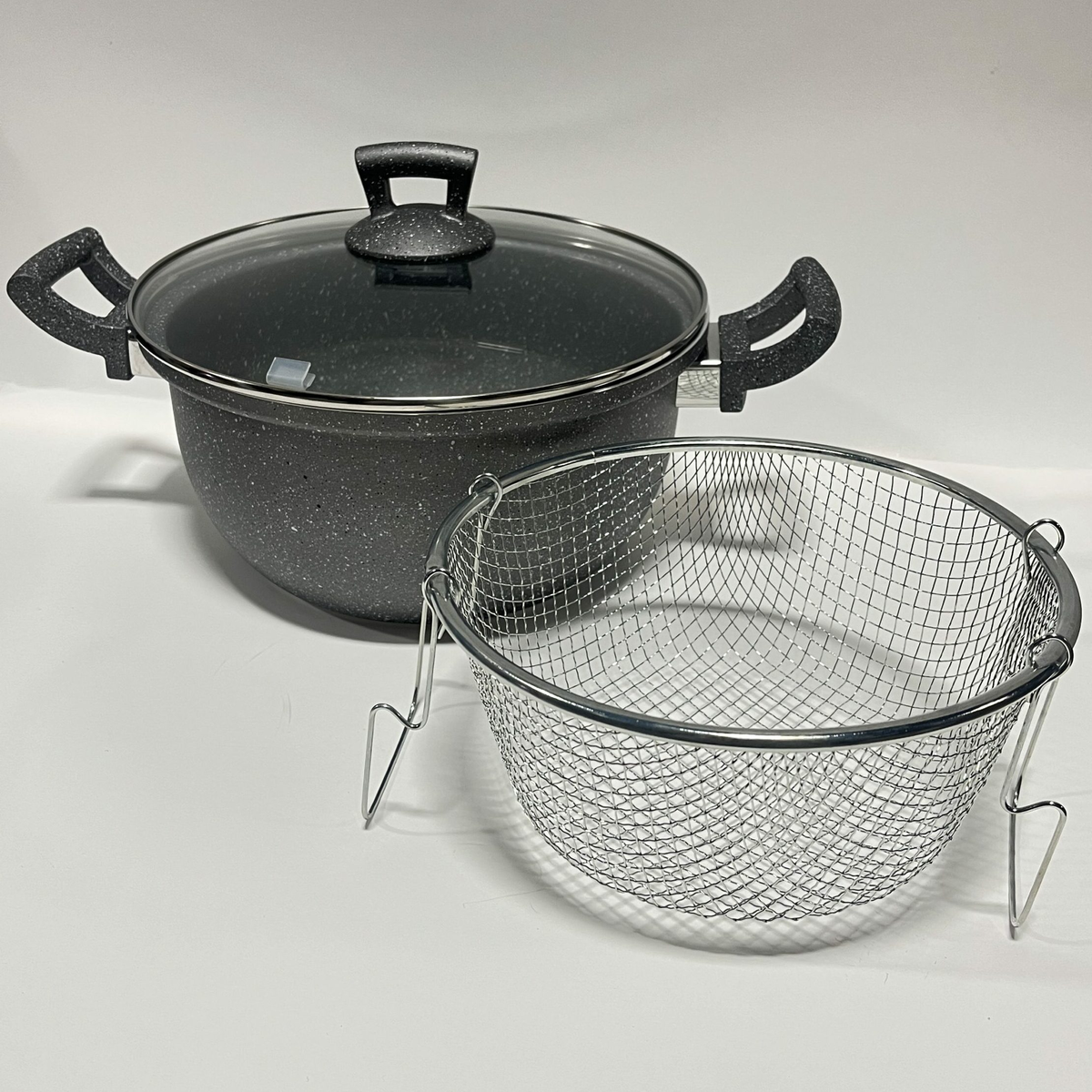 GRANITE FRYER POT BASKET WITHIN GLASS COVER