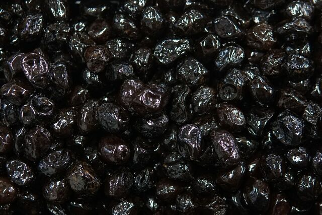 OLIVES BLACK DRIED AYTOUN