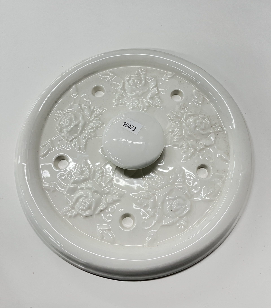 DOLMA LID WEIGHTED PLATE CLAY MEDIUM