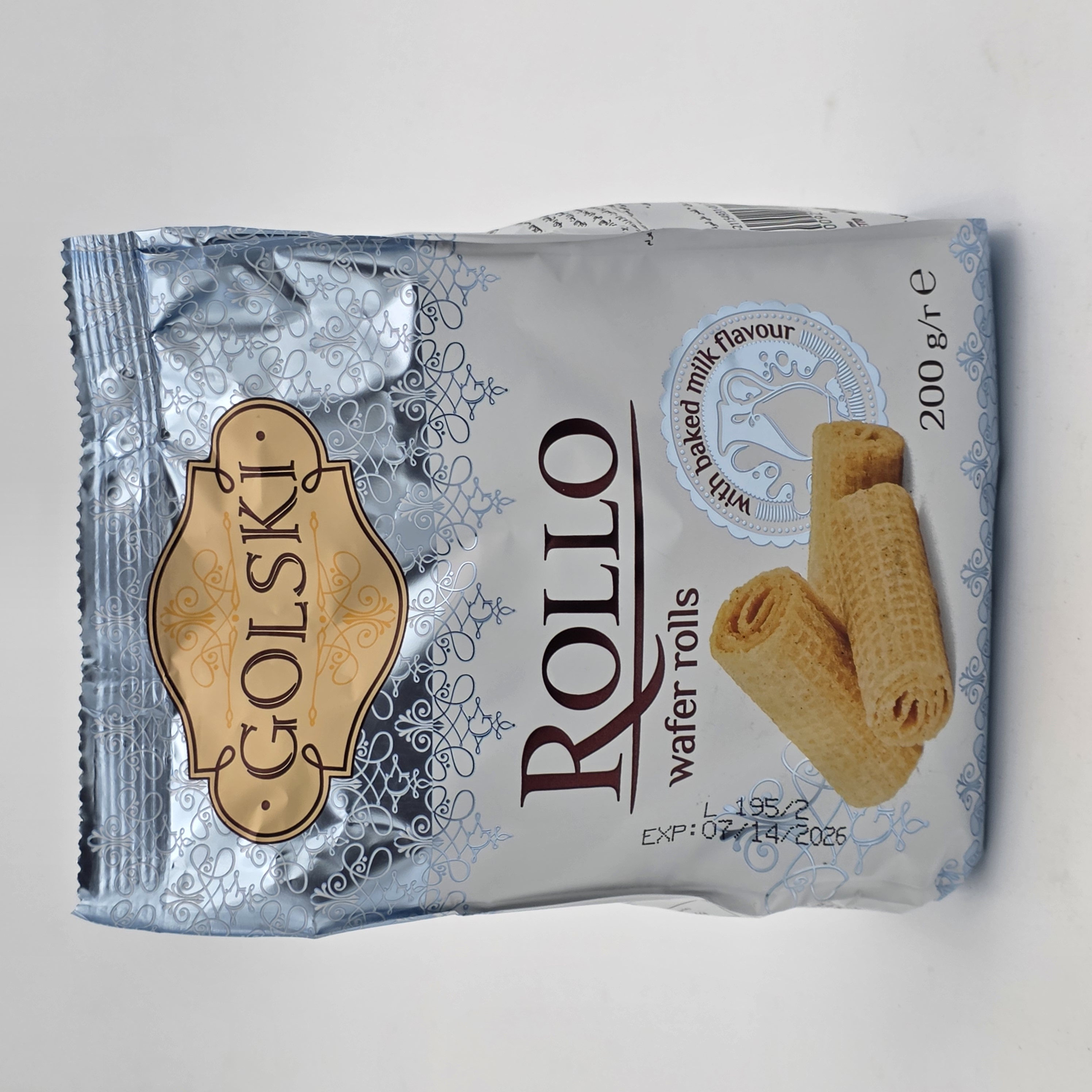WAFER ROLLS MILK