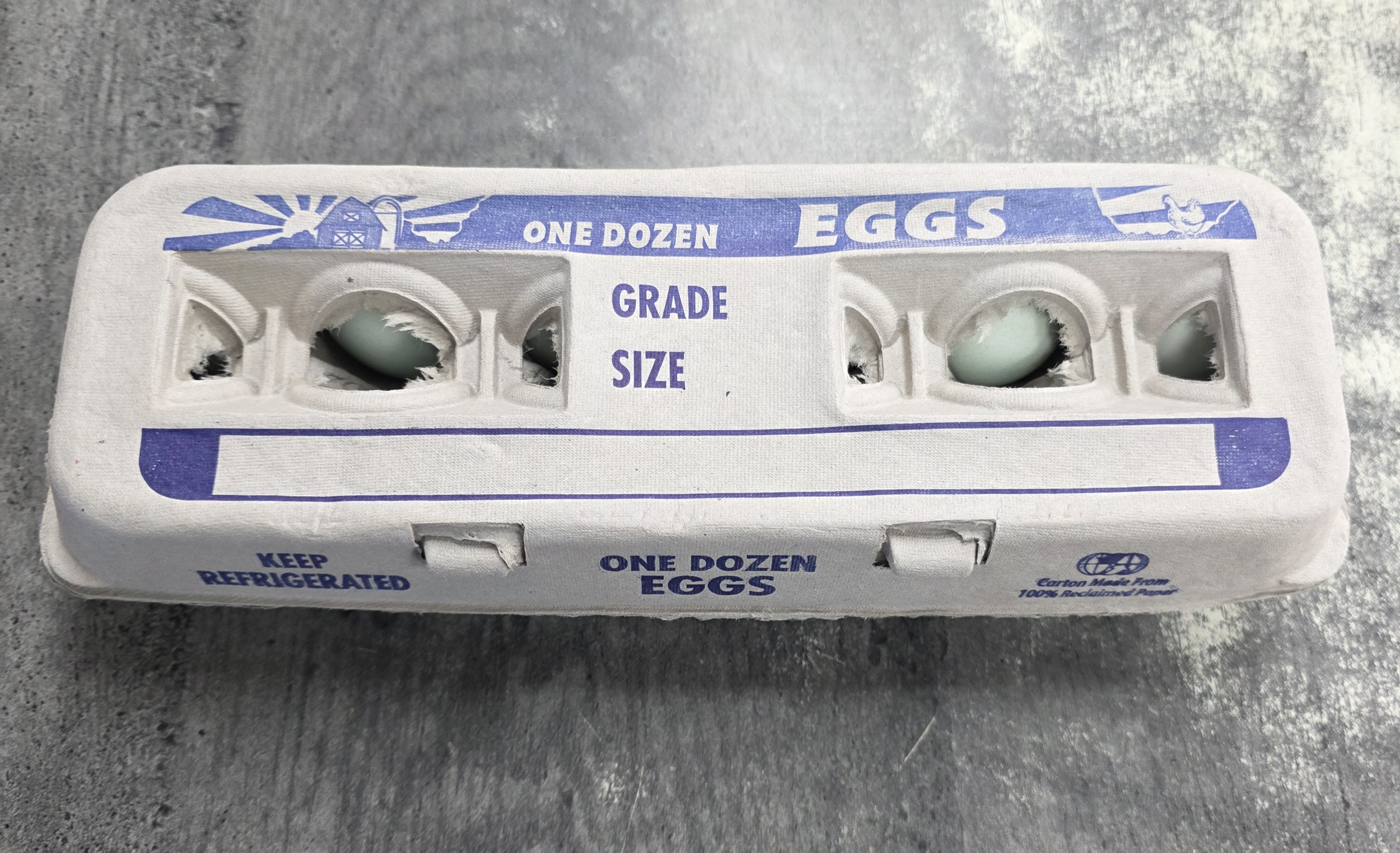 EGGS CHICKEN MEDIUM